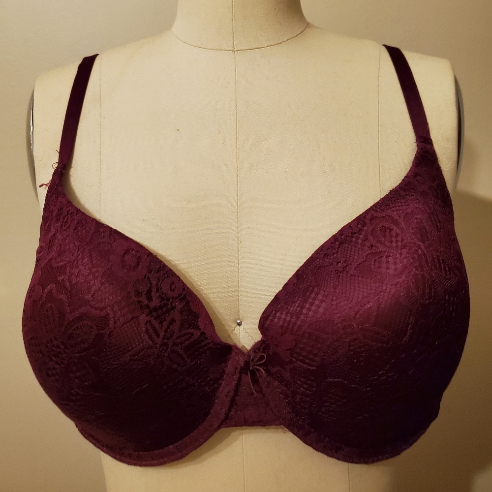 38 DD burgundy lace bra ( racer back option)